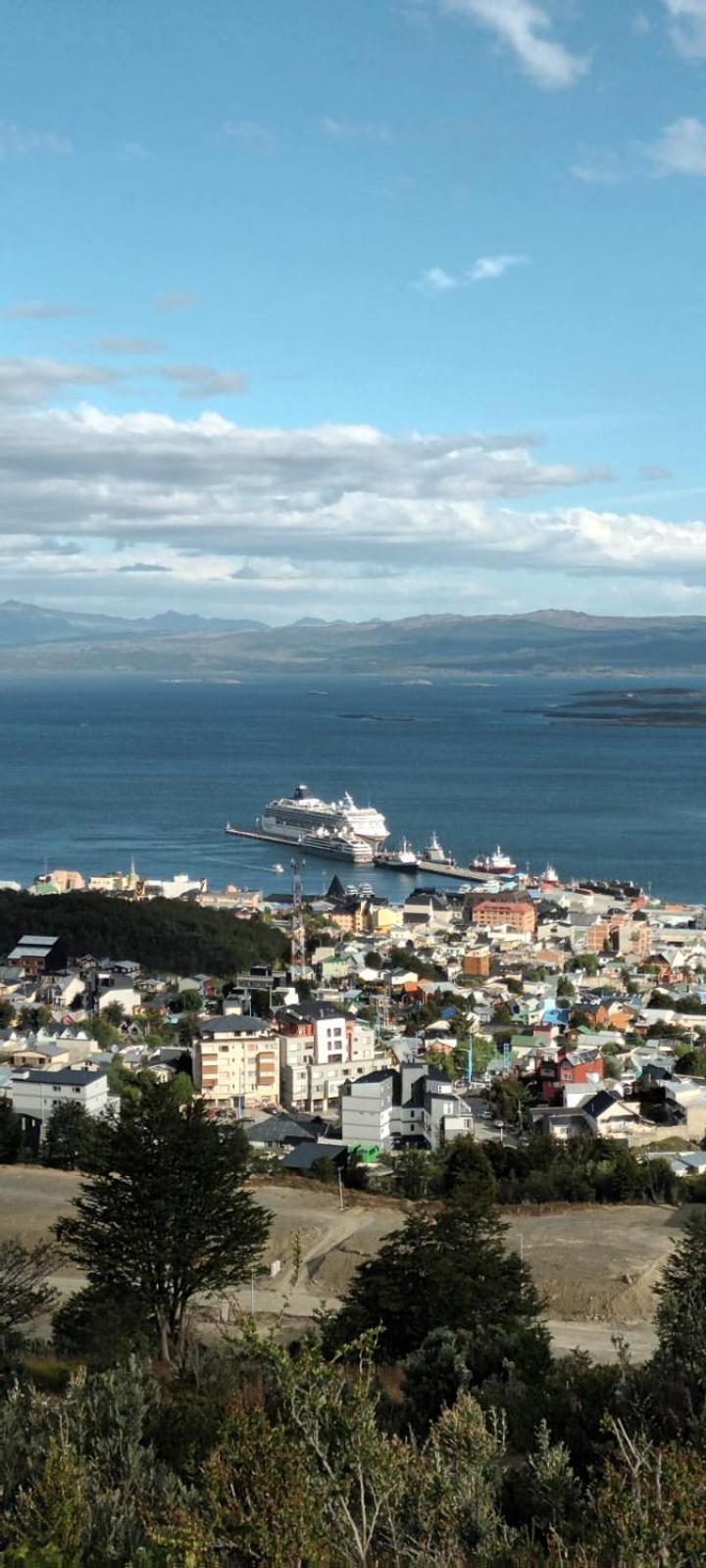 Hostel Cruz Del Sur Ushuaia Eksteriør bilde